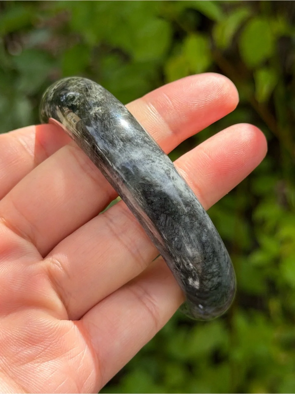 62.5mm‎ inner diameter brown green xiuyu jade bangle 1734